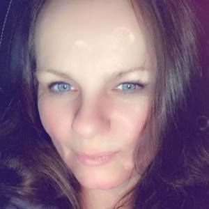 Meet your Posher, Carrie